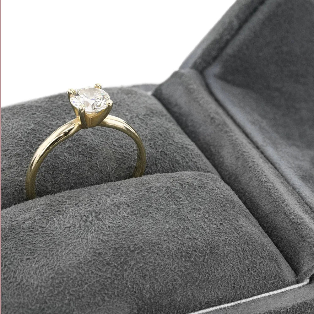 Lueur Céleste™ Ring