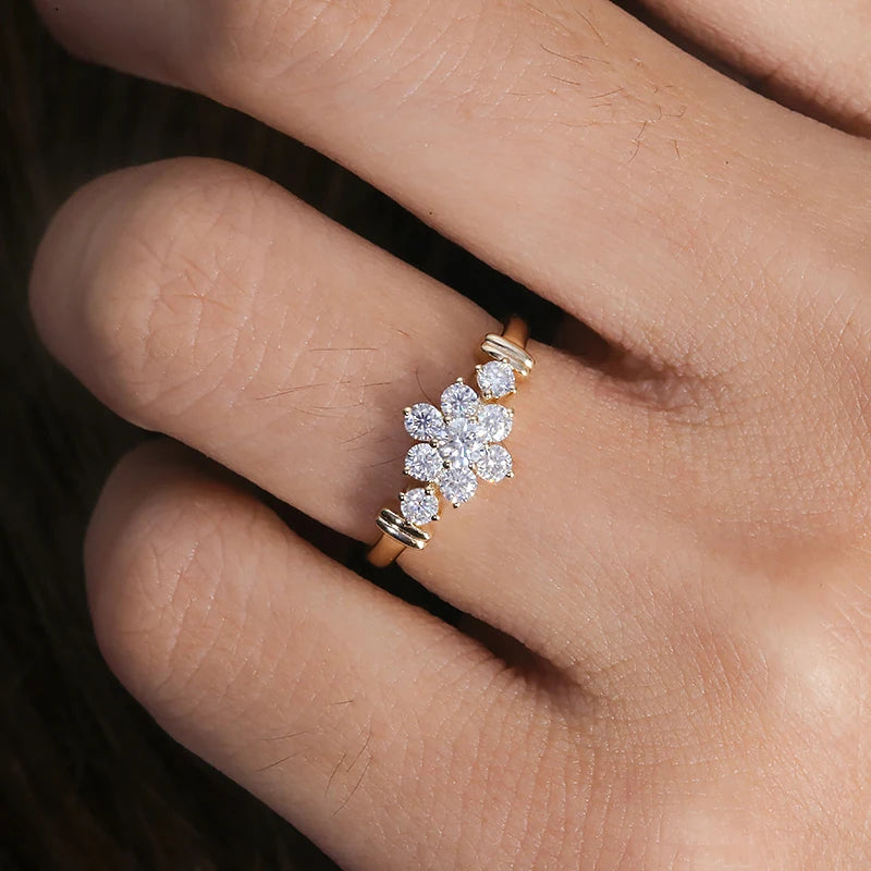 Fleur de Lumière™ Ring