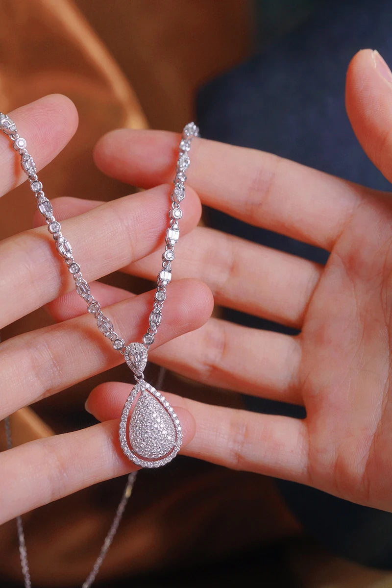 Larme de Minuit™ Necklace
