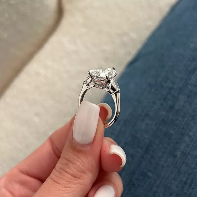 Larmes de Feu™ Ring
