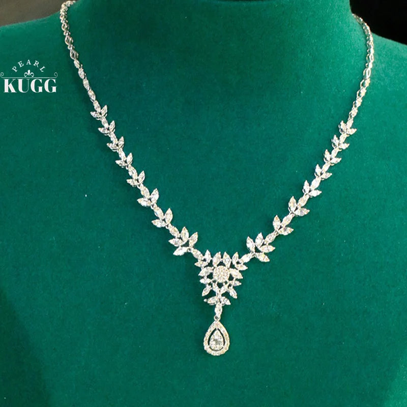 Palais d’Hiver™ Necklace