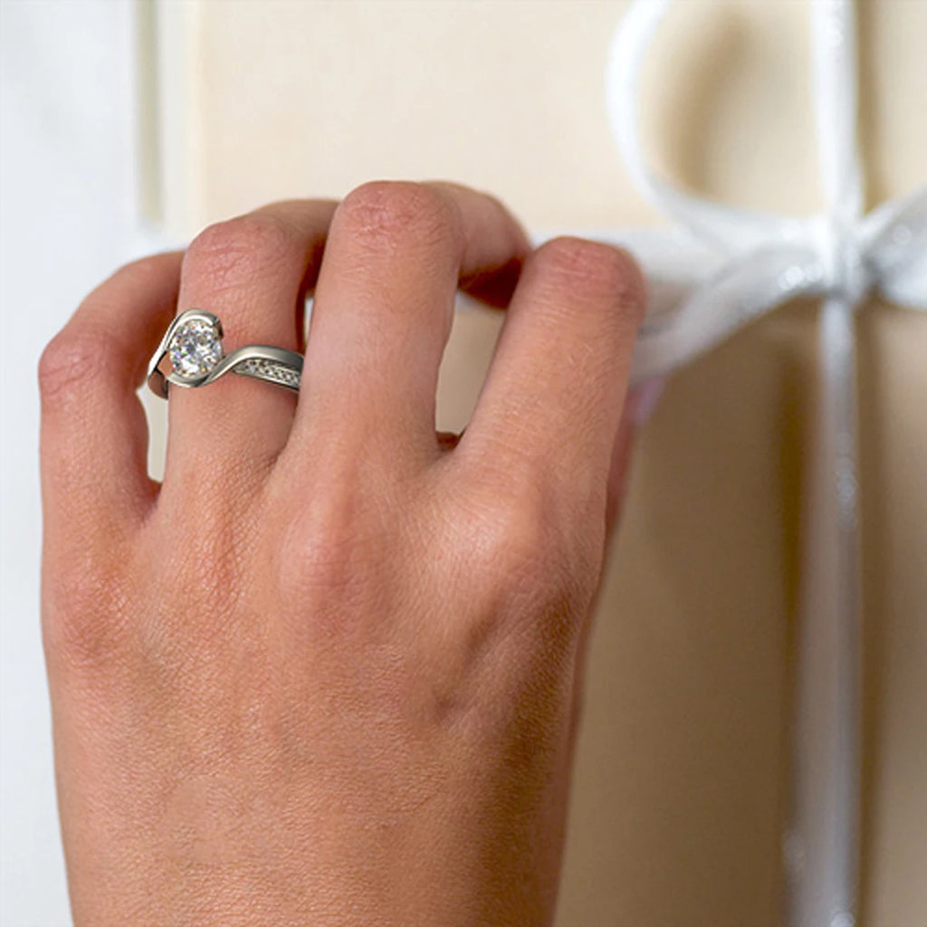 Élan Entrelacé™ Ring