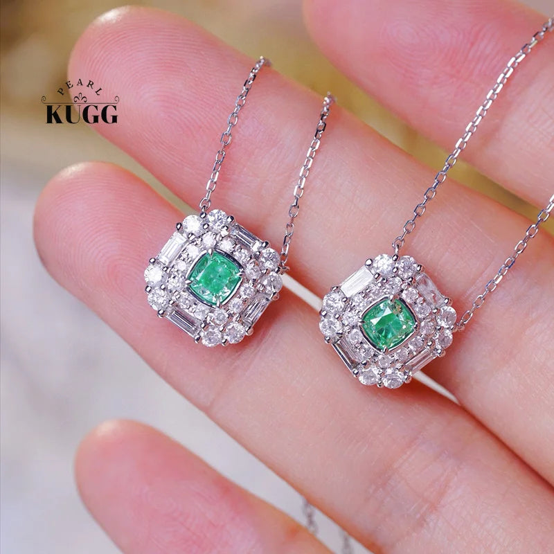 Étreinte des Deux Mondes™ Necklace
